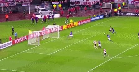 欧冠伊斯坦布尔之夜巴萨夺冠,巴塞罗那6比5逆转巴黎圣日耳曼