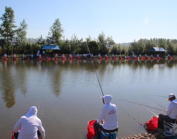 野钓水库打浮钓法教学,野钓中的4个最强技巧