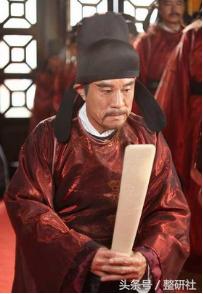 医美联合治疗拒绝“阿婆”面相