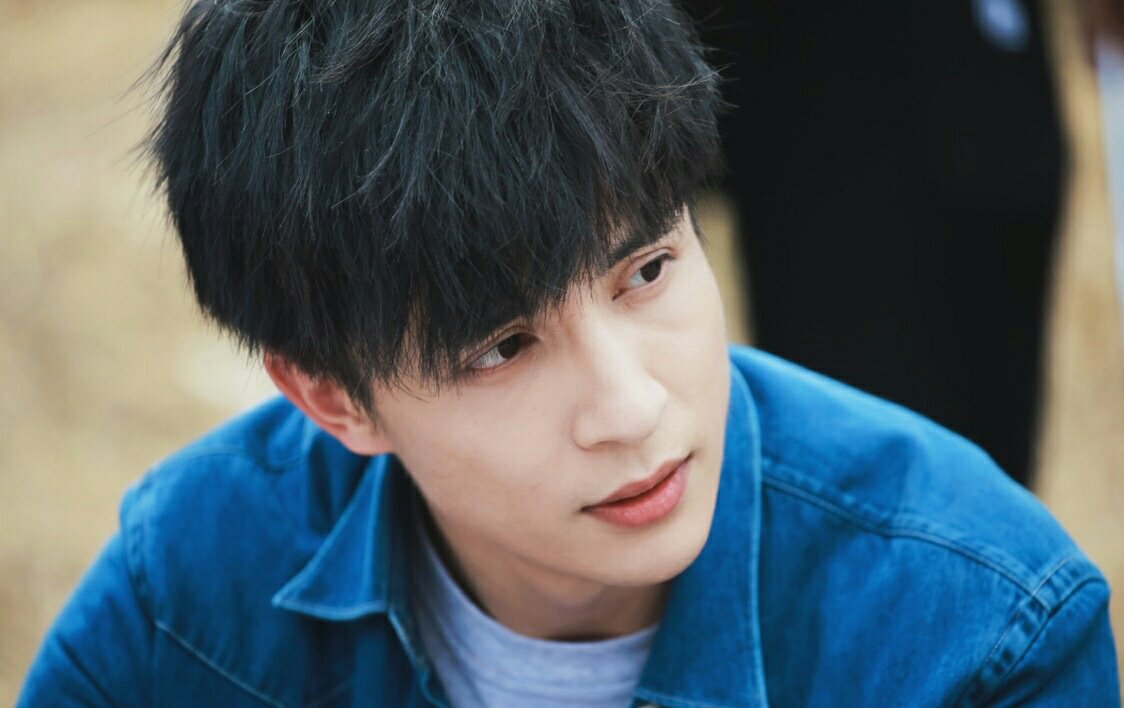 薛之谦海底捞,上海海底捞薛之谦