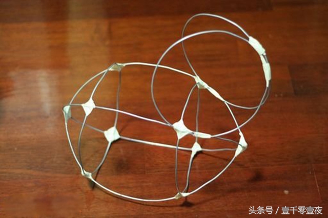 中秋节小兔子灯笼手工制作方法,中秋节手工兔子灯笼