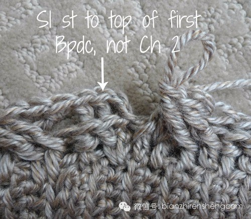 你需要一顶温暖的毛线帽来凹造型——钩针麻花帽子教程