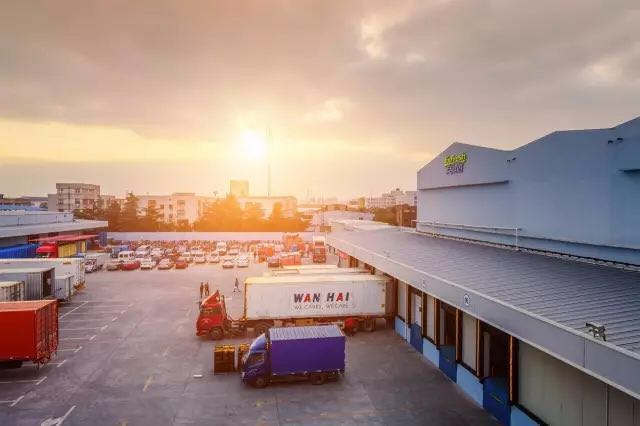 今年的阳澄湖沙家浜大戏，安鲜达初登场成主角