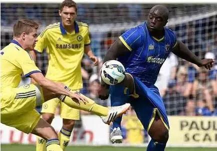 体重过一百公斤的后卫,体重超过两百