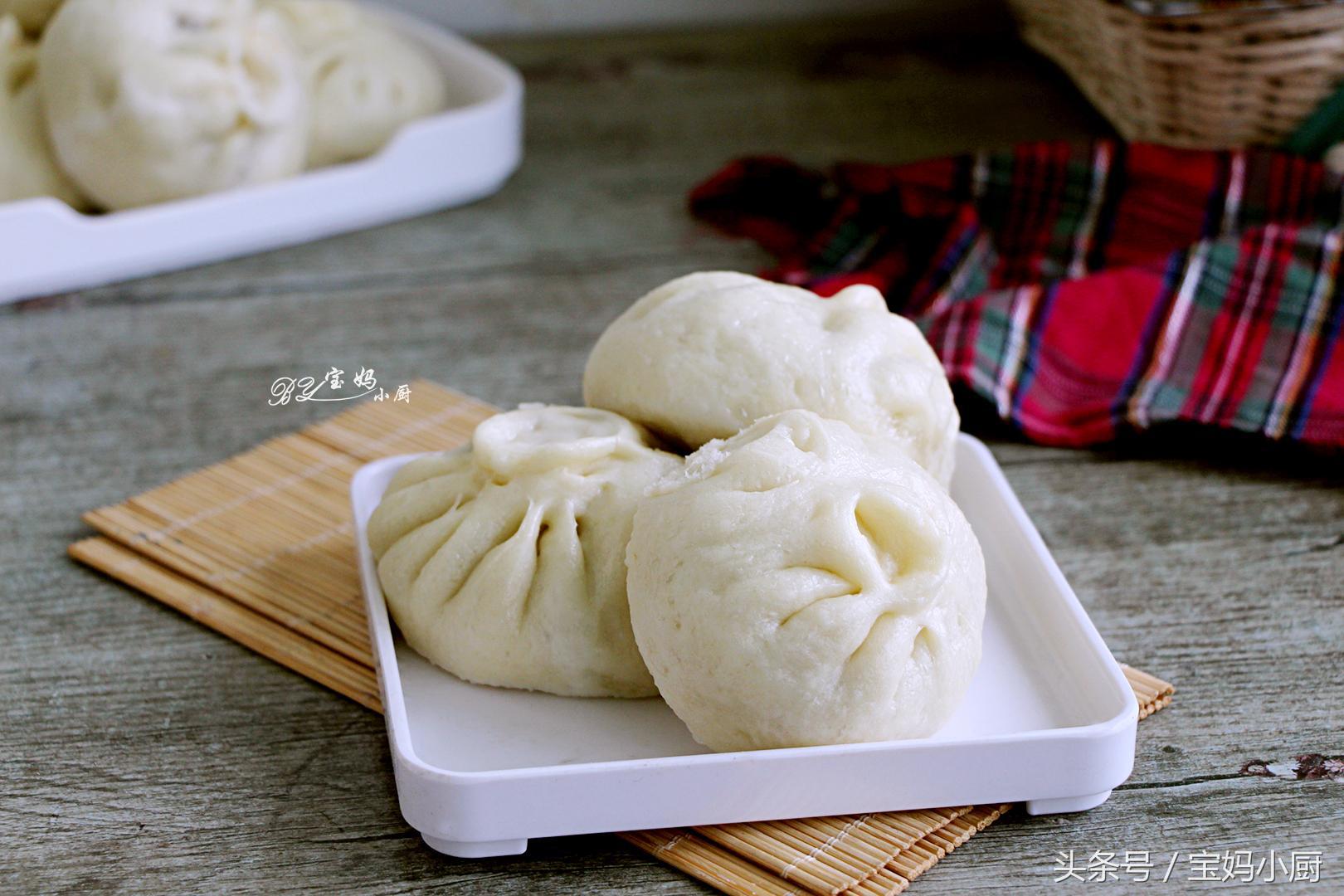 萝卜素馅包子最好吃的做法,自制香喷喷的猪肉萝卜馅包子