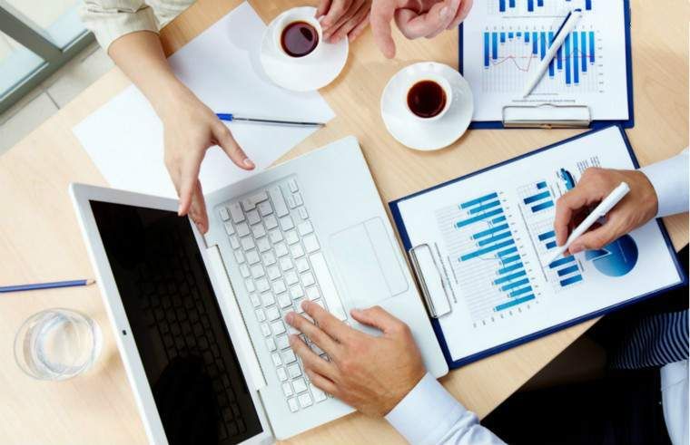 警惕高利贷背后的套路,高利贷的套路与危害