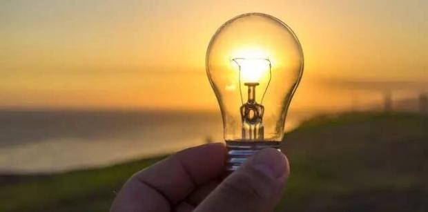 支付宝正式接入星巴克，比微信晚了大半年，有什么隐情么？