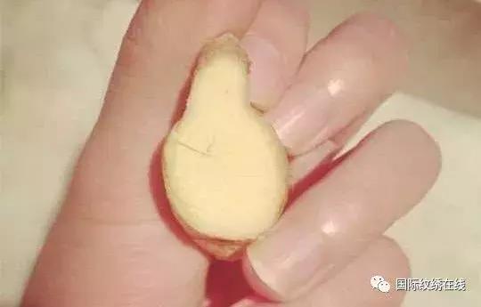 用生姜擦眉毛真的可以变得浓密吗,用生姜片擦眉毛能使眉毛浓密吗