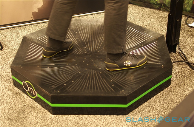 vr一体万向跑步机,vr游戏设备万向跑步机测评