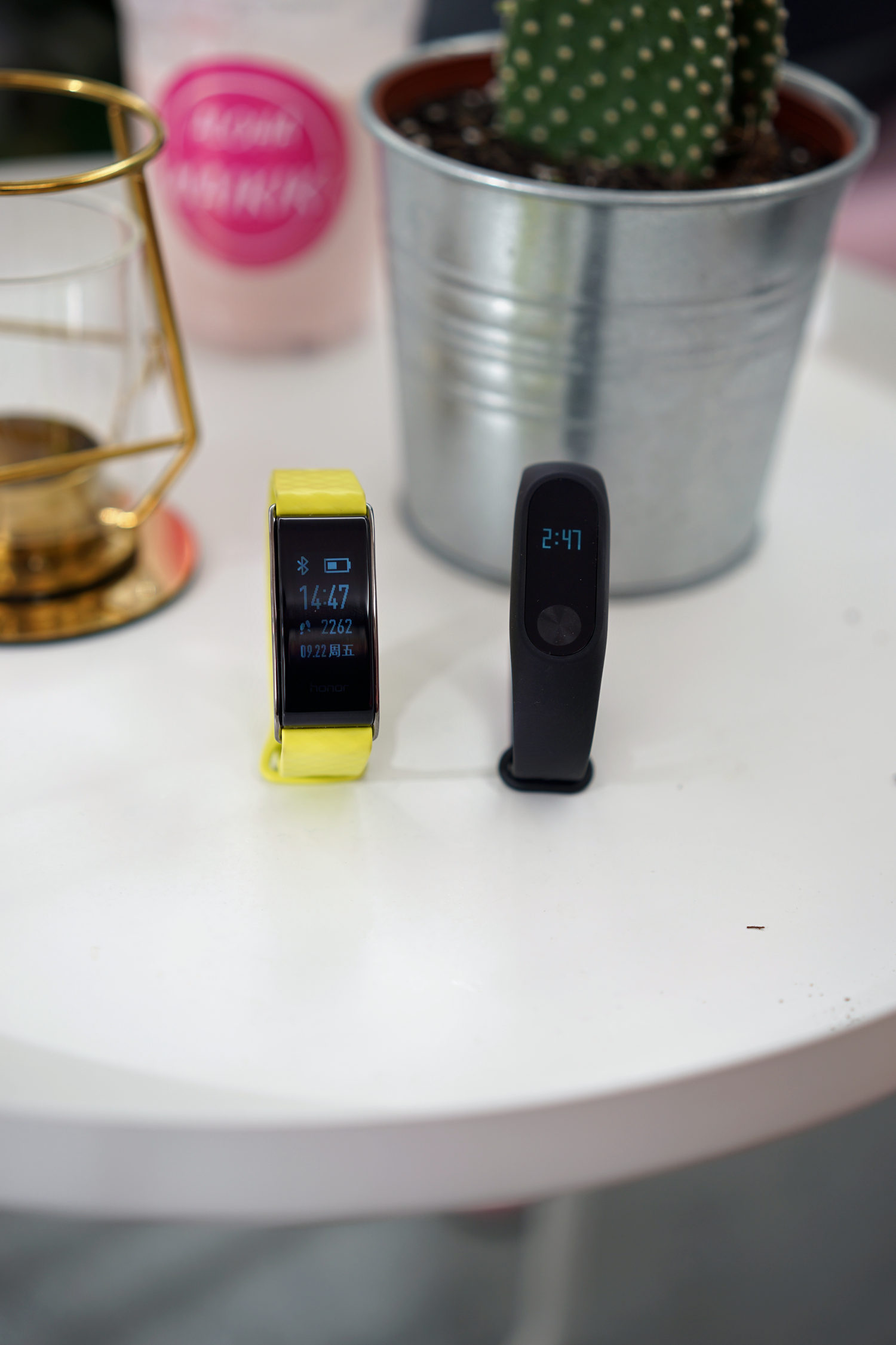 小米手环2和光荣手环3哪个好,光荣畅玩a2手环跟小米3手环哪个好