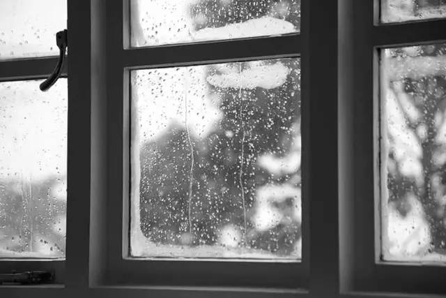 南方农村地板回南天防潮最好方法,怎么应对回南天四个方法帮你防潮