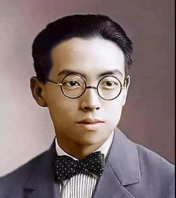 欢度国庆节五星红旗迎风飘扬,欢度国庆节五星红旗儿童画