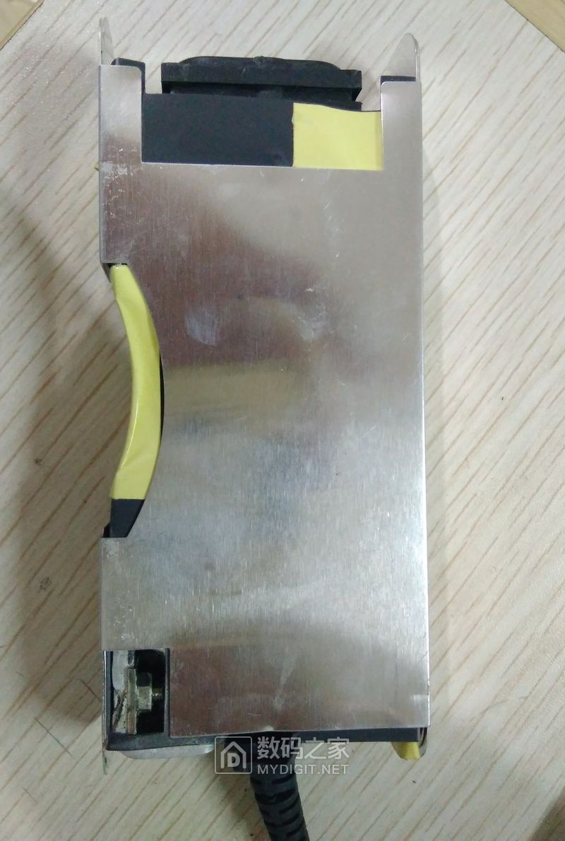 李逵是李鬼吗,拆解dell适配器