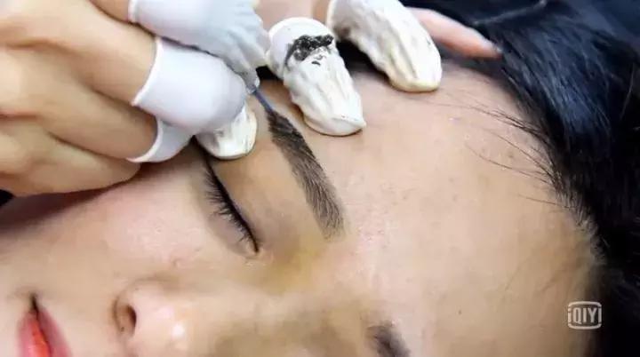 拉丝雾眉基本功皮上练习,拉丝雾眉怎么做才不晕色