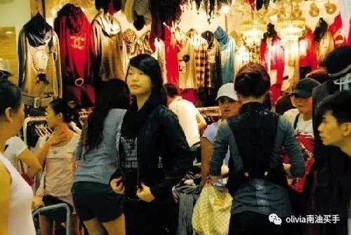 服装批发市场卖衣服会便宜吗,服装批发市场买衣服便宜吗