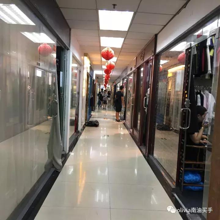 服装批发市场卖衣服会便宜吗,服装批发市场买衣服便宜吗