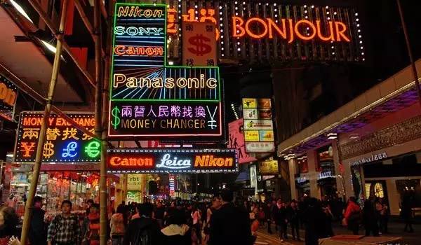 凤凰城直通香港班车,广州有直达香港的酒店吗