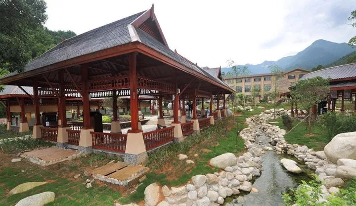 鍥藉簡鍗佸ぇ涓嶆暍鍘荤殑鏅偣,鍥藉簡鏃呮父灏忎紬鍩庡競