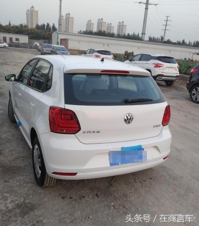 白菠萝提车，接下去有好几年我们要一起走了