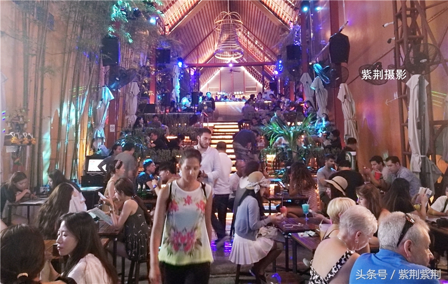 国庆节长假抢钱了？老司机教你境外旅游怎样省出一部iphoneX