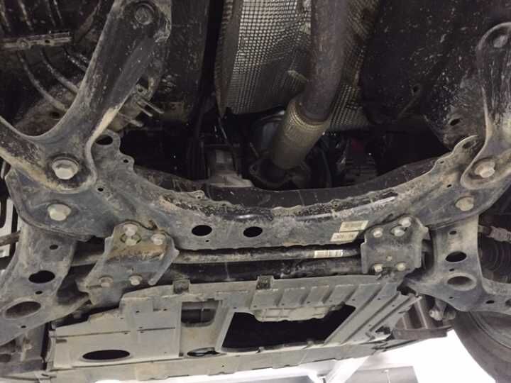 吉利远景x6suv百公里油耗,吉利远景x6十大优缺点