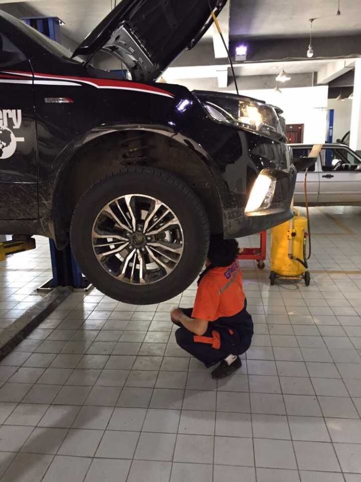 吉利远景x6suv百公里油耗,吉利远景x6十大优缺点