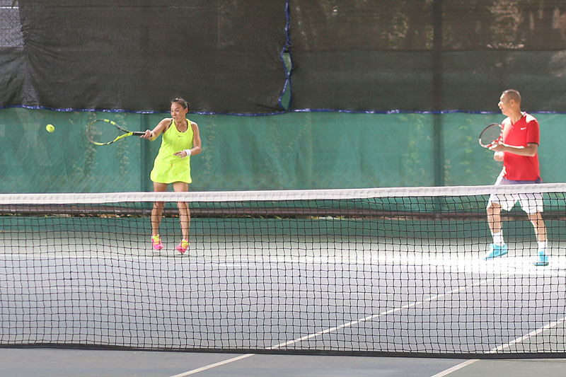 国庆节长假这里不休息，南宁第四届“绿城杯”网球黄金联赛延续精彩