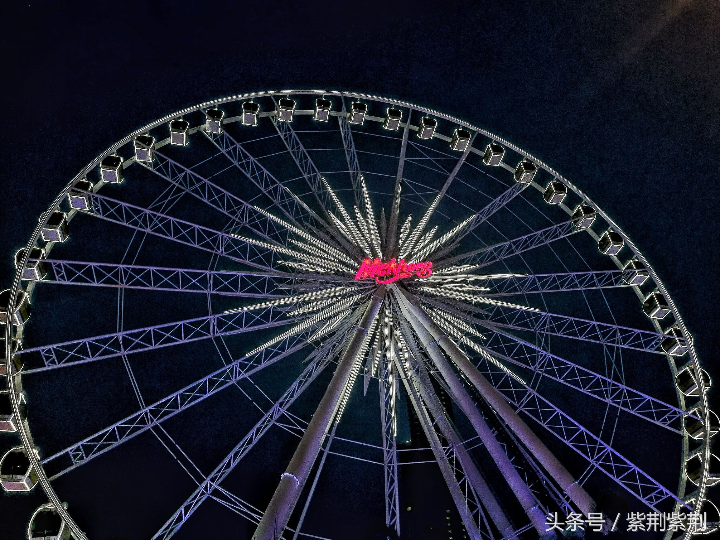 国庆节长假抢钱了？老司机教你境外旅游怎样省出一部iphoneX