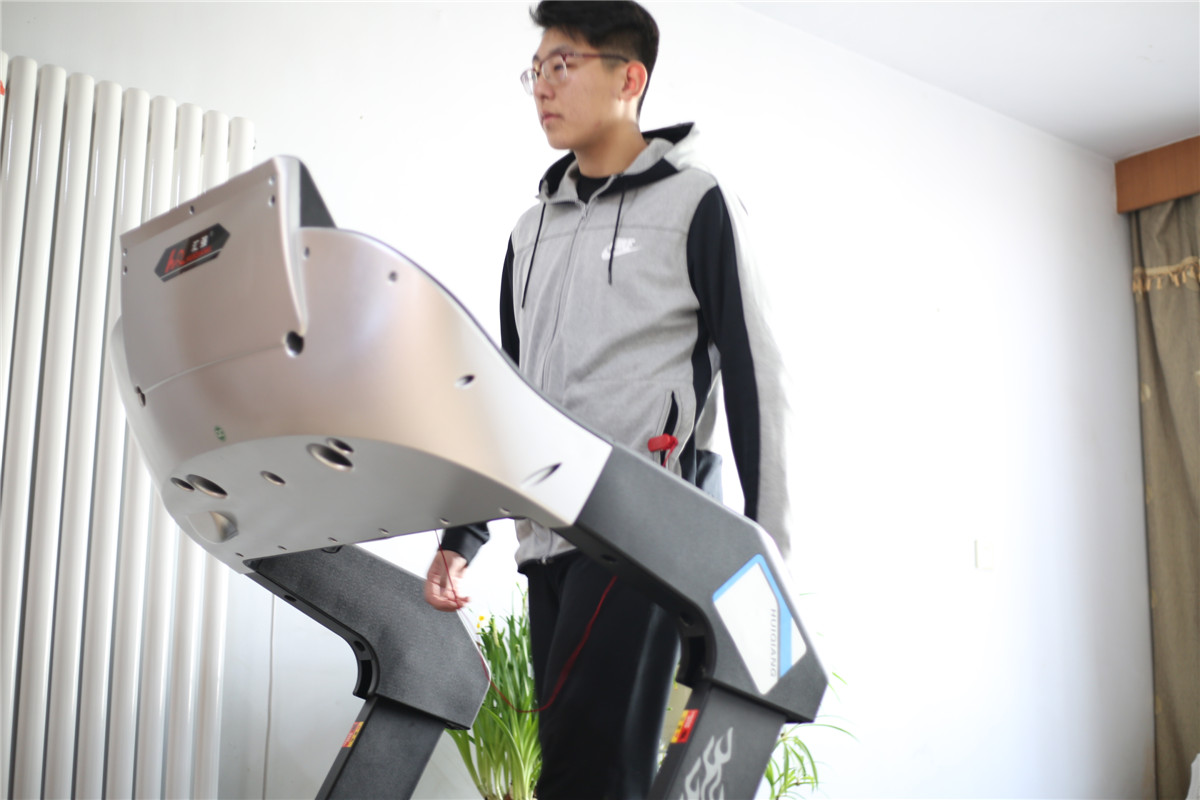 奔跑吧跑步机,奔跑吧第十季同款跑步机