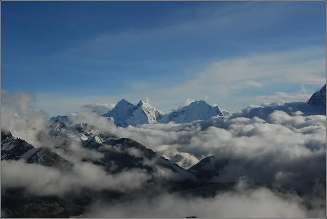 珠穆朗玛峰海拔相当于多少层楼,珠穆朗玛峰看日照金山海拔多少
