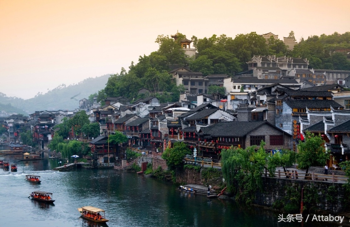 出国看看美丽的世界,出国看看风景