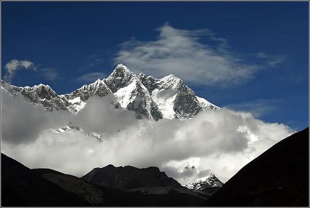 珠穆朗玛峰海拔相当于多少层楼,珠穆朗玛峰看日照金山海拔多少