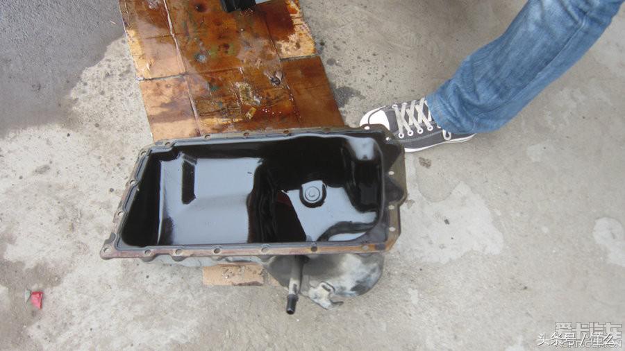 宝马320li发动机烧机油怎么修,宝马320i发动机抖动冒蓝烟