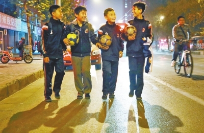 忆当年踢球,怀念踢球的一段话