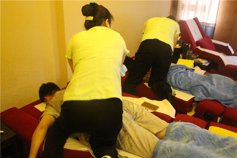 鐑熷彴鐢峰＋spa,鐑熷彴鐢峰瓙spa