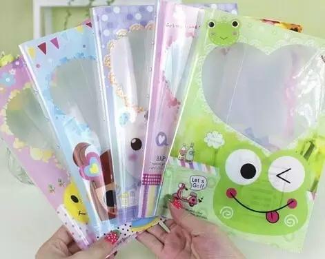 家长注意了，这种包书皮很危险