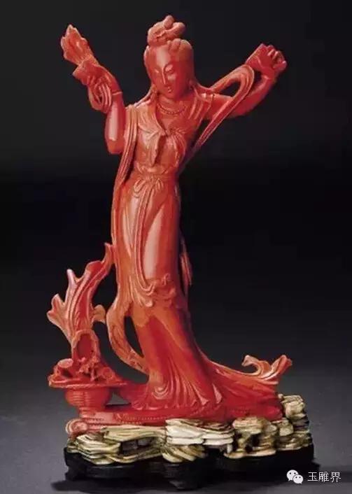 最受欢迎的玉石摆件图片,最受欢迎的10种翡翠挂件