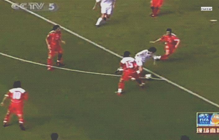 比肩梅西的天才,05年世青赛梅西回忆