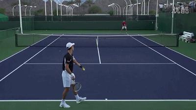 网球发球的纠正方法,网球发球不稳定的原因