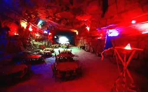 离石林不到20公里的地方，隐藏着昆明人没发现的苗王寨