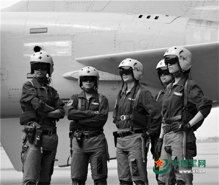 A4腰？听听空军“女神”怎么说