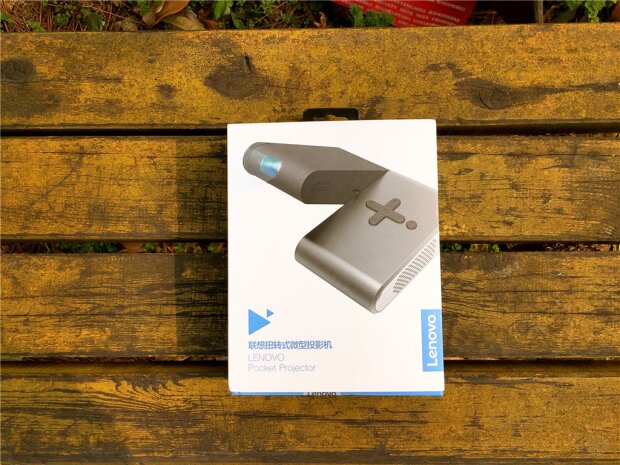 联想扭转式微型投影机p0510,微型迷你投影仪便携机联想t200