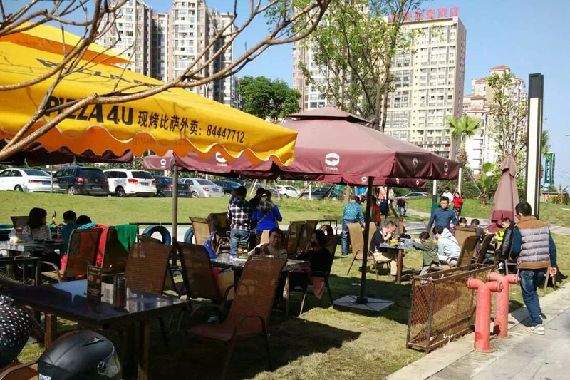 每个饥寒交迫的晚上，一块披萨就能让我荡漾