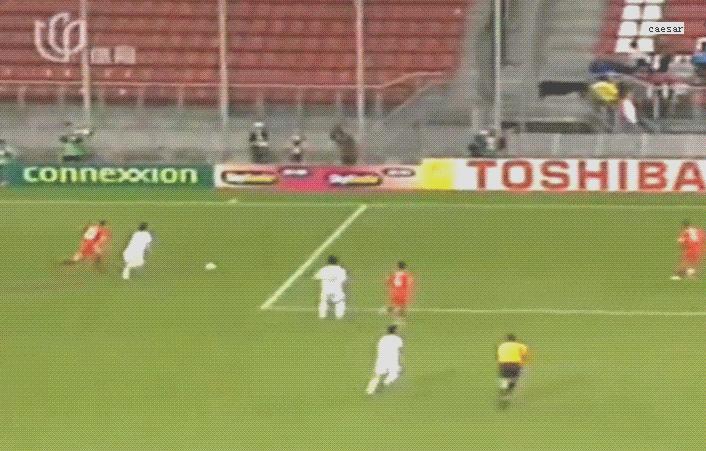 比肩梅西的天才,05年世青赛梅西回忆