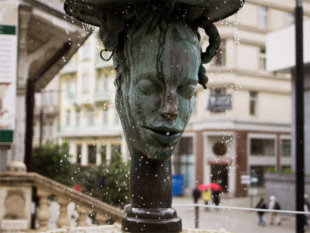 别光顾着听歌了，来看看布拉格吧