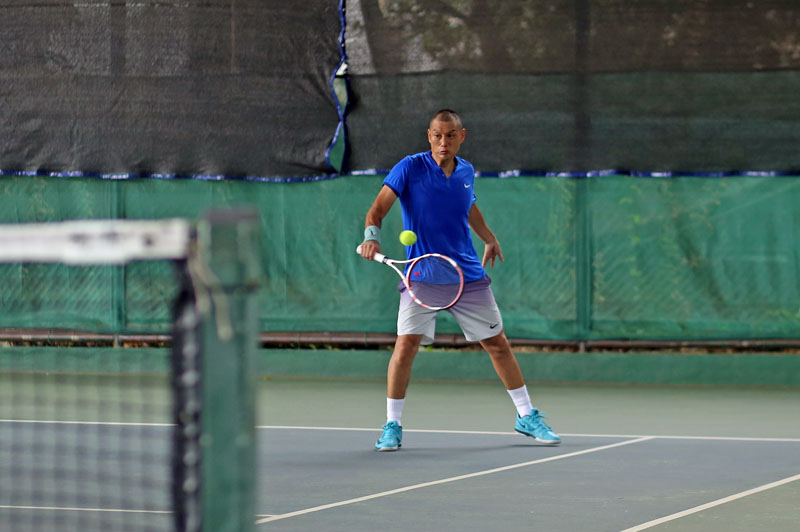 国庆节长假这里不休息，南宁第四届“绿城杯”网球黄金联赛延续精彩