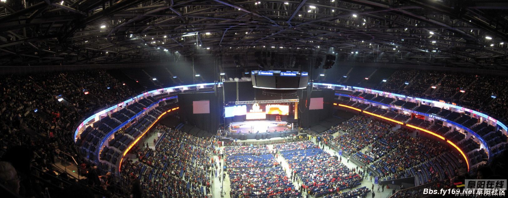 上海维密空降消费者救场,维密在上海