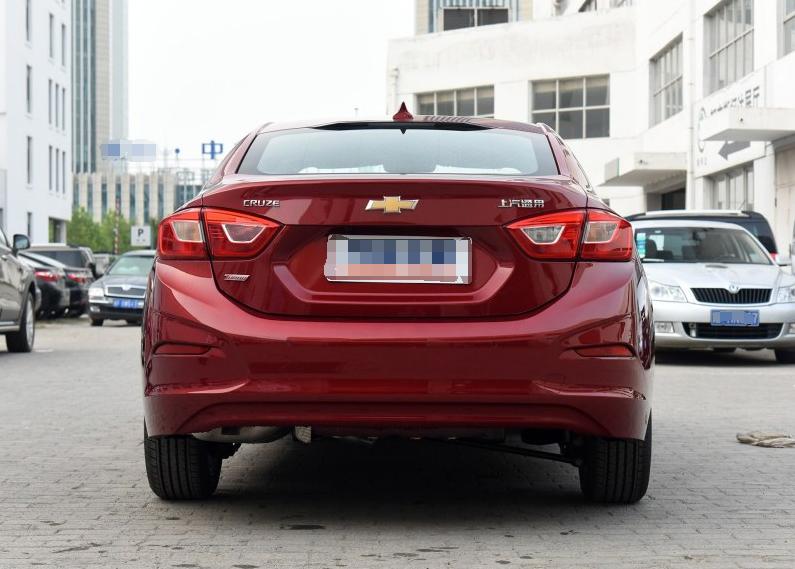 科鲁兹1.5车主真实感受17款,成都市17年科鲁兹1.5手动优缺点