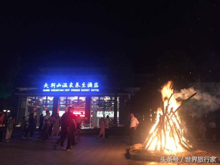 罗田三里畈温泉春节,罗田三里畈温泉和汤池温泉哪个好