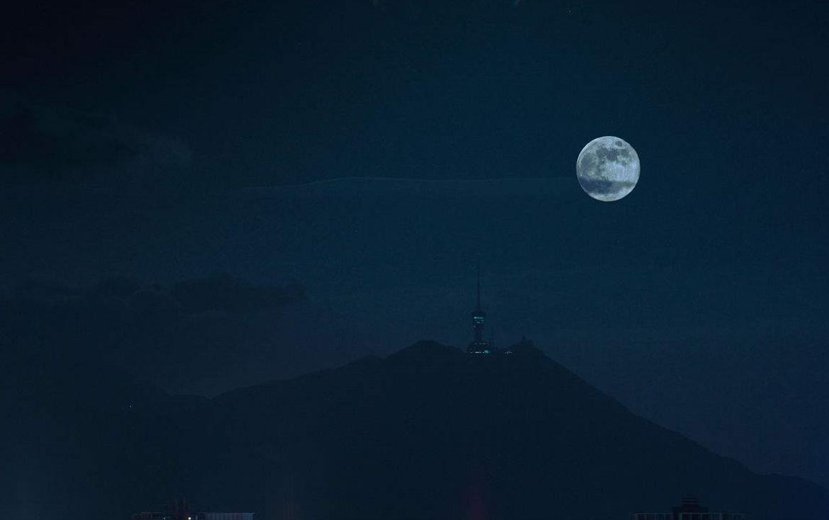 关于月的诗句有,关于月的经典诗句